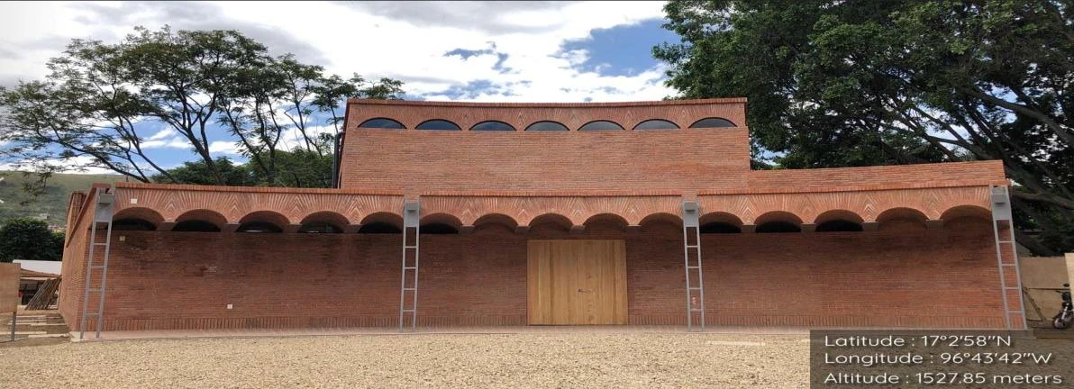 Construcción de 5 Casas de alas DIF Oaxaca